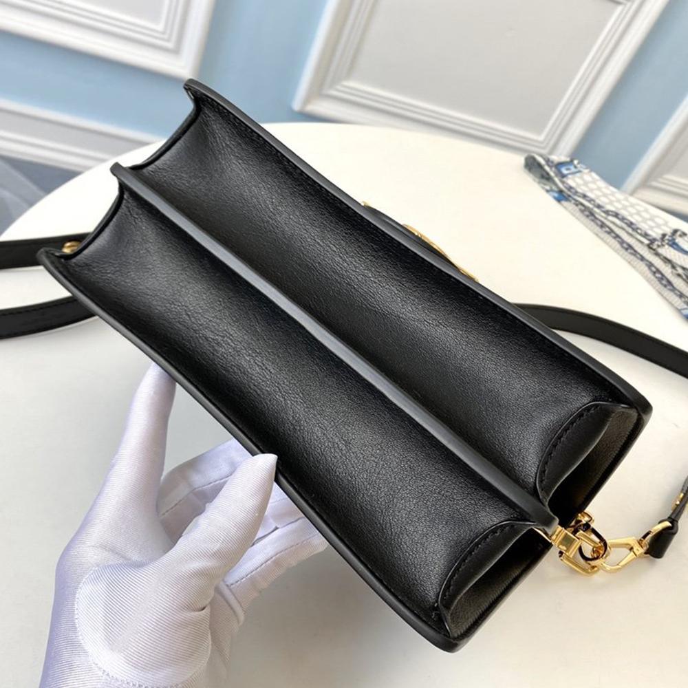 LV DAUPHINE MM Black smooth