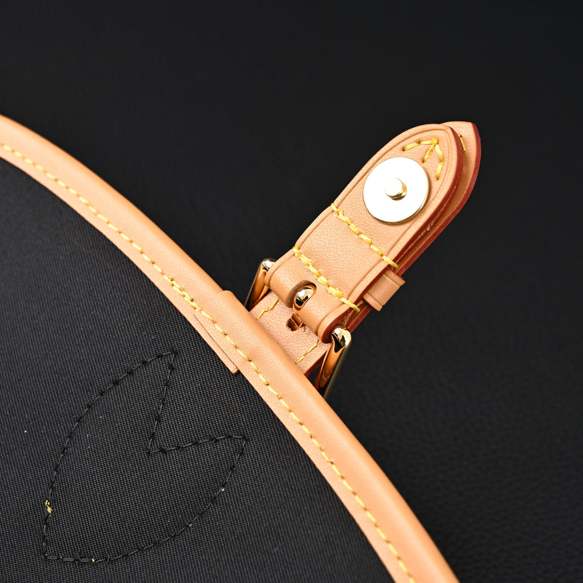 Louis Vuitton Croissant Bag Monogram Canvas
