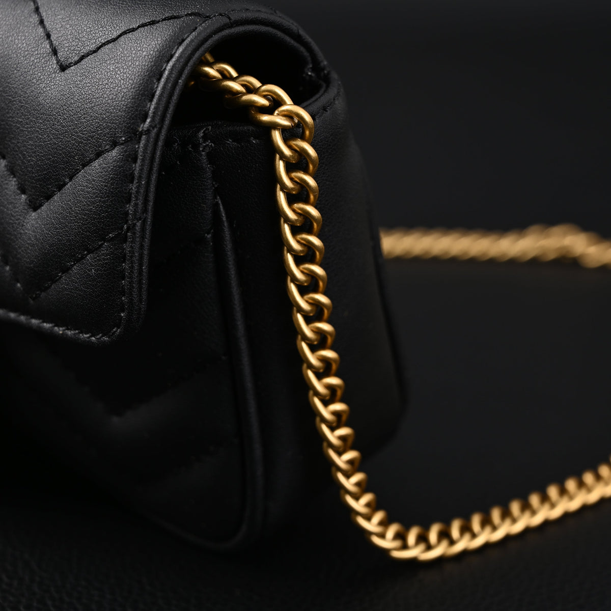 Gucci GG Marmont Matelassé Mini Shoulder Bag – Black Leather with Gold Chain