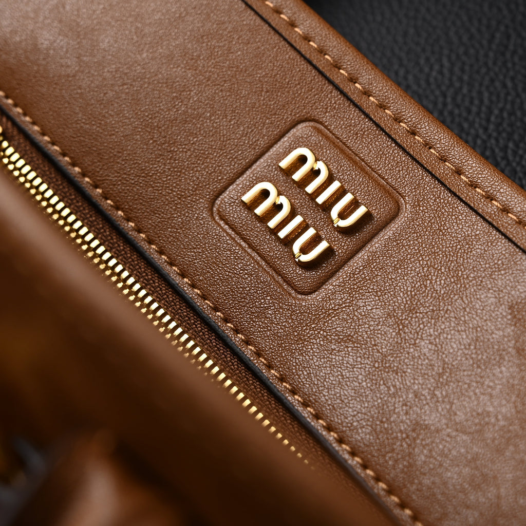 Miu Miu Leather Tote Bag – Elegant Caramel Brown