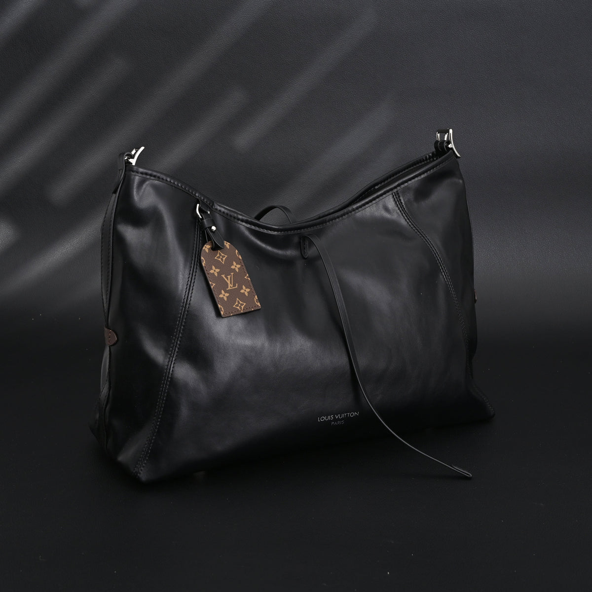 Louis Vuitton Black Mahina Leather Hobo Shoulder Bag