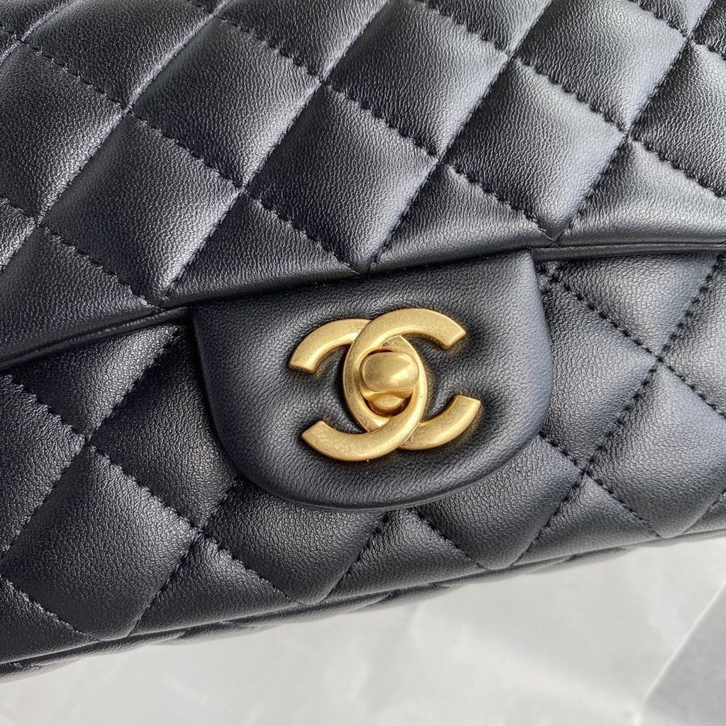 Chanel pearl crush mini Flap Bag