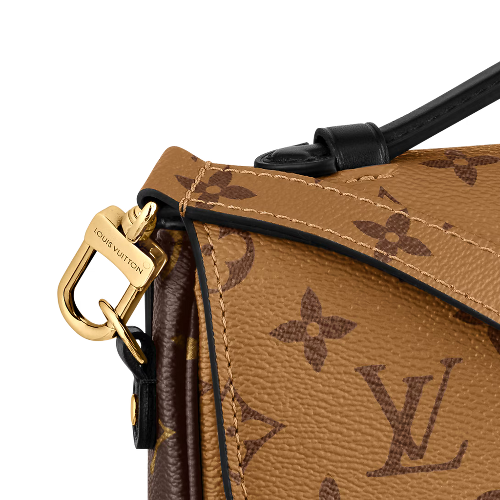 LV Pochette Métis Bag